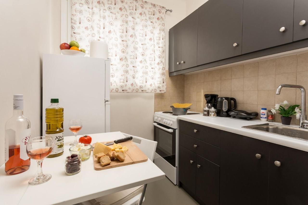 Homely Apartments By Athens Stay Екстер'єр фото